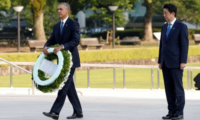 Ιστορική επίσκεψη Ομπάμα στη Χιροσίμα αλλά χωρίς συγγνώμη για την ατομική βόμβα (Vids & Pics)