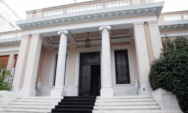 Έρχεται «βροχή» τροπολογιών για να κλείσουν τα προαπαιτούμενα