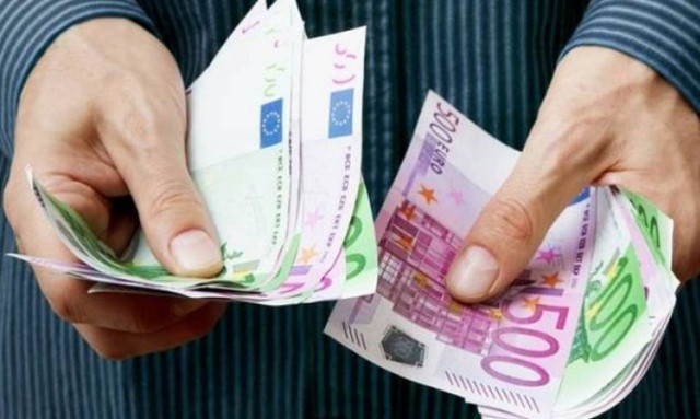 ΠΡΟΣΟΧΗ: Επίδομα τουλάχιστον 300 ευρώ σε χιλιάδες οικογένειες - Δείτε αν είστε στους δικαιούχους