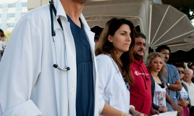 Πίστωση χρόνου δίνουν οι γιατροί στον ΕΟΠΥΥ – Αναστολή της επίσχεσης