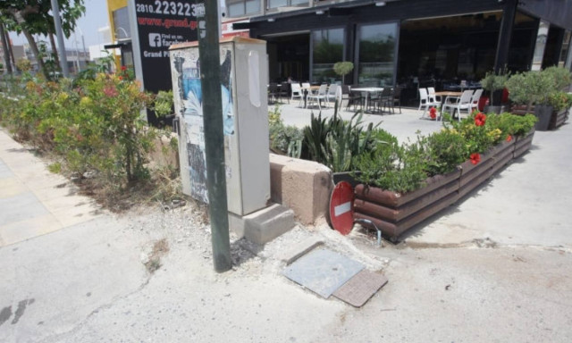 Κρήτη: Έκοψε τις φλέβες του την ώρα που οδηγούσε…