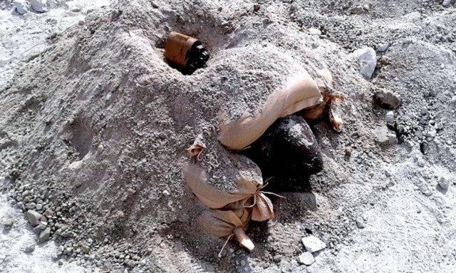 Εξουδετέρωση βόμβας Β΄ Παγκοσμίου Πολέμου στην Μήλο (pics)