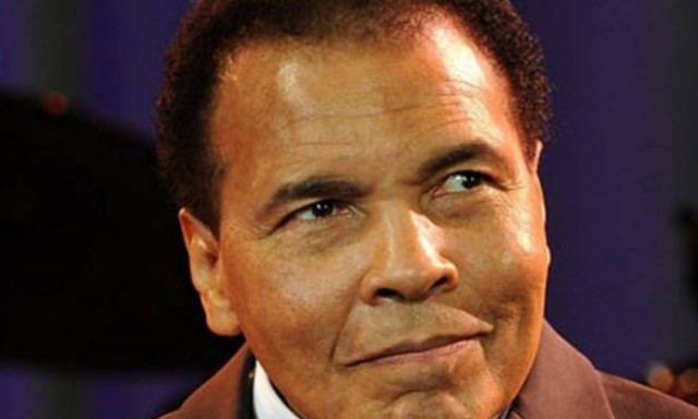 Στο νοσοκομείο ο Μοχάμεντ Άλι, φόβοι για την ζωή του