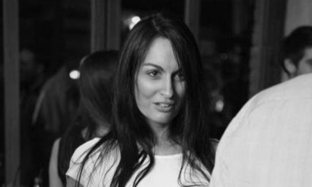 Ναυσικά Καλύβα: Η ζουμερή ψυχολόγος «ανεβάζει» τη θερμοκρασία (pics)