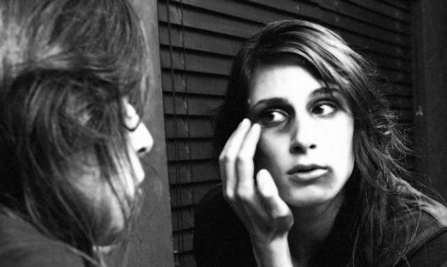 Περιφέρεια Αττικής: Συνεχίζεται το πρόγραμμα φιλοξενίας γυναικών θυμάτων ενδοοικογενειακής βίας