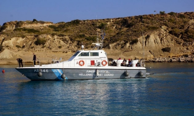 Just 1,465 refugees and migrants arrived in Greece in May, says IOM