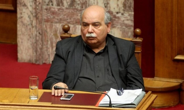 Συλλυπητήρια Βούτση στον Νίκο Νικολόπουλο για το «χαμό» της κόρης του