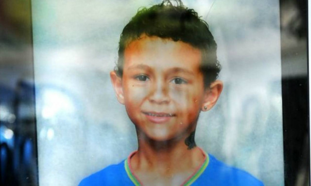 Προσοχή! Νέα επικίνδυνη μόδα στο διαδίκτυο «σκοτώνει» τα παιδιά (ΣΚΛΗΡΟ ΒΙΝΤΕΟ)