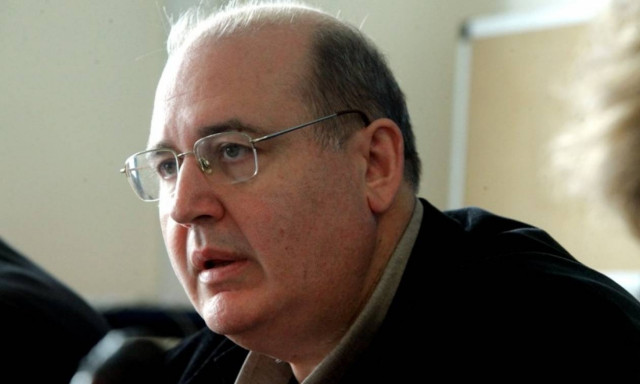 Προκλητικές δηλώσεις Φίλη: Στα όρια της αντισυνταγματικότητας οι κινητοποιήσεις του «Παραιτηθείτε»