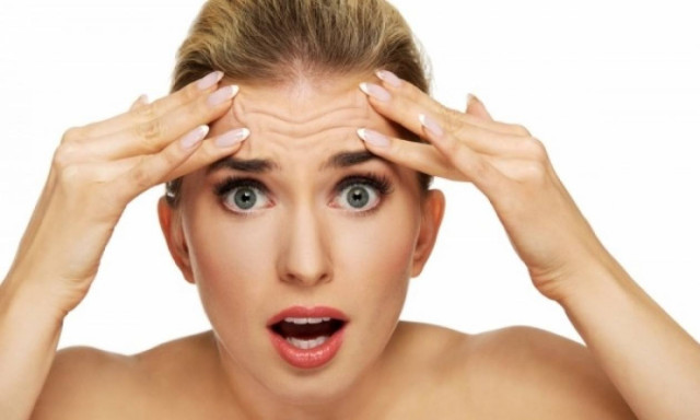 Ρυτίδες: Τα πέντε λάθη που κάνεις