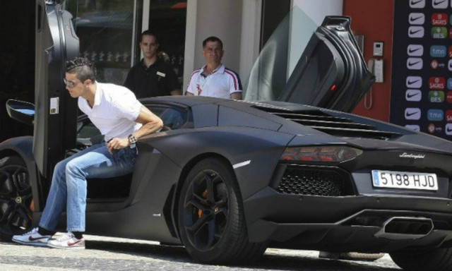 Τα αυτοκίνητα των σταρ του Euro 2016