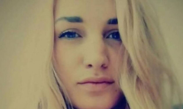 Απίστευτο και όμως αληθινό: Τη σκότωσε το… φιλί του εραστή της!