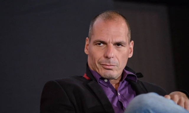 Σάλος στην Βαρκελώνη για την χλιδάτη διαμονή του Βαρουφάκη