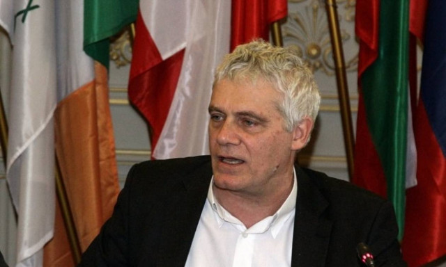 Πανηγυρίζει για την αξιολόγηση ο Τσιρώνης: Πετύχαμε να κρατήσουμε την Ελλάδα όρθια!