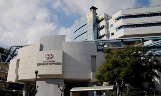 Ερρίκος Ντυνάν: Ακόμα ψάχνουν τα δεδουλευμένα οι εργαζόμενοι