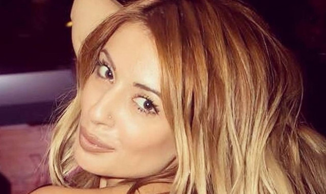 Αγωνία για την Μίνα Αρναούτη: Χαμηλές οι ζωτικές της ενδείξεις – «Κινδύνεψε να πεθάνει»