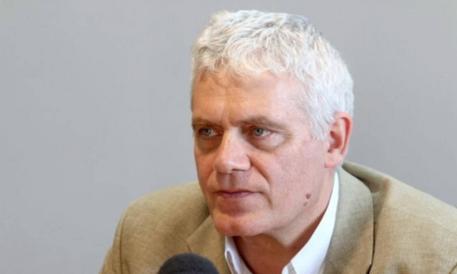 Τσιρώνης: Η κυβέρνηση θα βρίσκει τα αυθαίρετα με drones