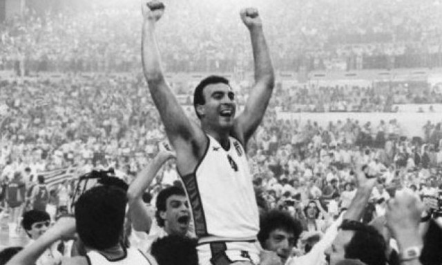 Το συγκινητικό μήνυμα του Νίκου Γκάλη για το έπος του 1987