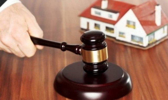 Στο «σφυρί» ακίνητα οφειλετών του Δημοσίου