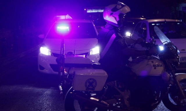 Φρικιαστικό έγκλημα στη Βουλιαγμένη – Τον πυροβόλησαν στο κεφάλι και τον έκαψαν ζωντανό