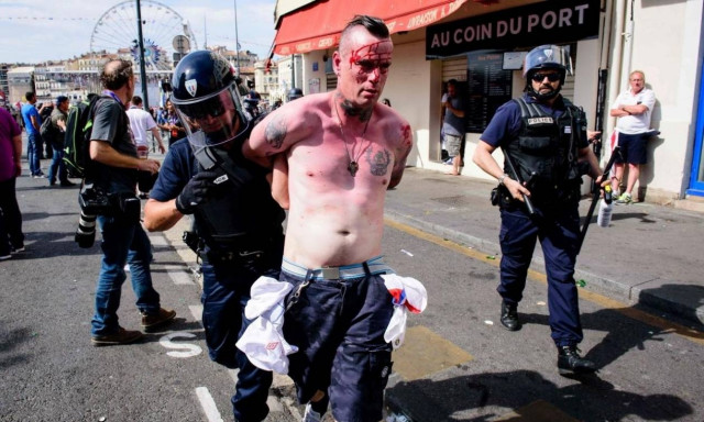 Euro 2016: Αυτά είναι τα 10 βίντεο των χούλιγκανς που έκλεψαν τα φώτα της δημοσιότητας