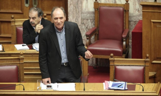 Νομοτεχνικές αλλαγές Σταθάκη λίγο πριν την ψήφιση του αναπτυξιακού νομοσχεδίου
