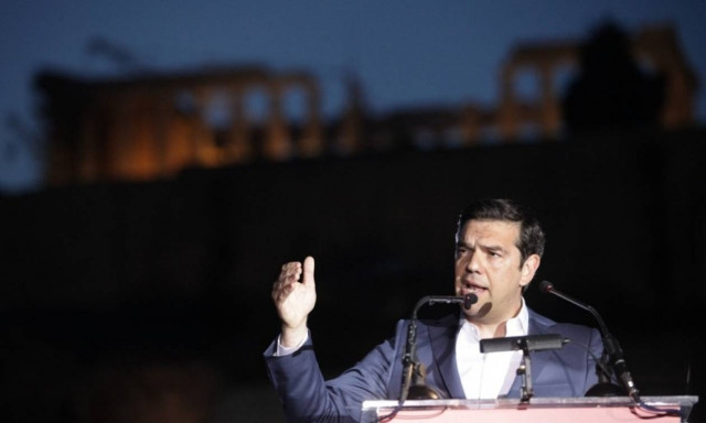 «Καθρεφτάκια για ιθαγενείς» η «δίκαιη ανάπτυξη» του Τσίπρα
