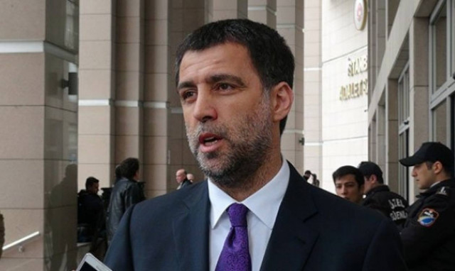 Τουρκία: Ο Χακάν Σουκούρ δικάζεται για προσβολή στον Ερντογάν