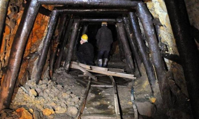 Κίνα: Ανθρακωρύχοι παγίδευαν σε πλημμυρισμένες στοές