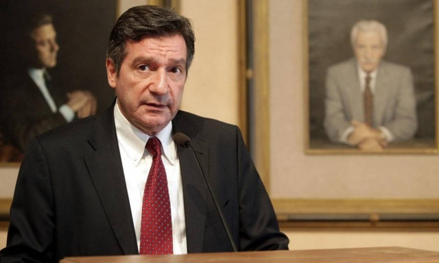 Δήμος Αθηναίων: Θα τιμήσει τους εθελοντές καθηγητές του κοινωνικού φροντιστηρίου