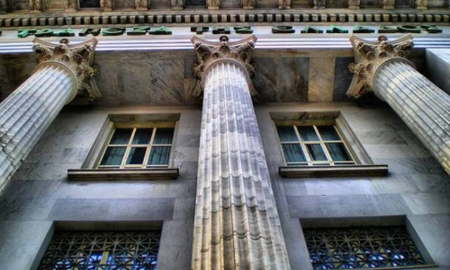 Βελτίωση του Ισοζυγίου Τρεχουσών Συναλλαγών «βλέπει» η ΤτΕ