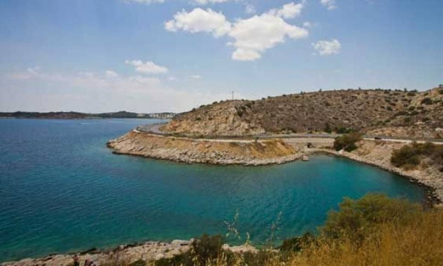 Αυτά είναι τα τατουάζ του άνδρα που βρέθηκε απανθρακωμένος στα Λιμανάκια Βουλιαγμένης (pics)