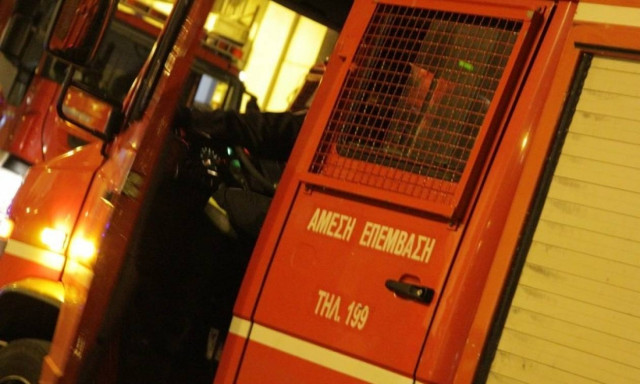 Πανικός στη Θεσσαλονίκη με φωτιά