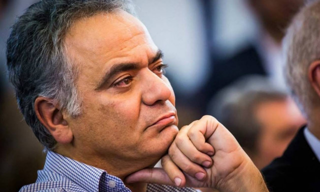 Σκουρλέτης: Διχασμένη η Βρετανία ασχέτως αποτελέσματος στο δημοψήφισμα