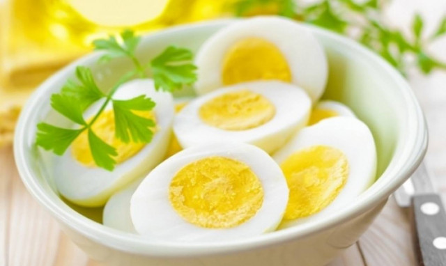 Ασπράδι αβγού: Πώς βοηθά σε υπέρταση και χοληστερίνη