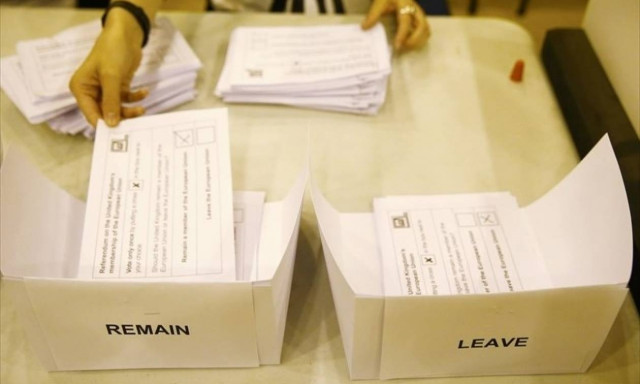 Δημοψήφισμα Βρετανία: Ξανά μπροστά το Brexit με 53,1%
