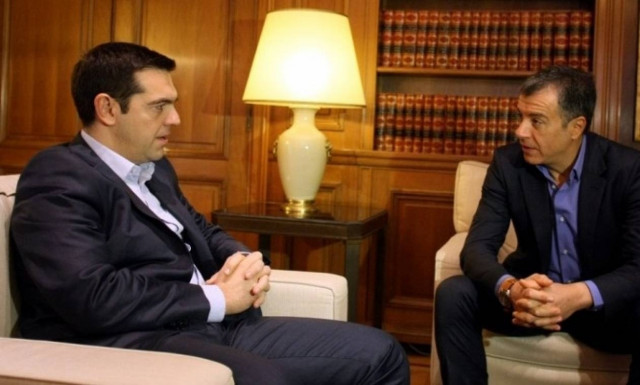 Το μεσημέρι η συνάντηση Τσίπρα - Θεοδωράκη