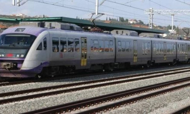 Νέες στάσεις εργασίας σε τρένα και προαστιακό