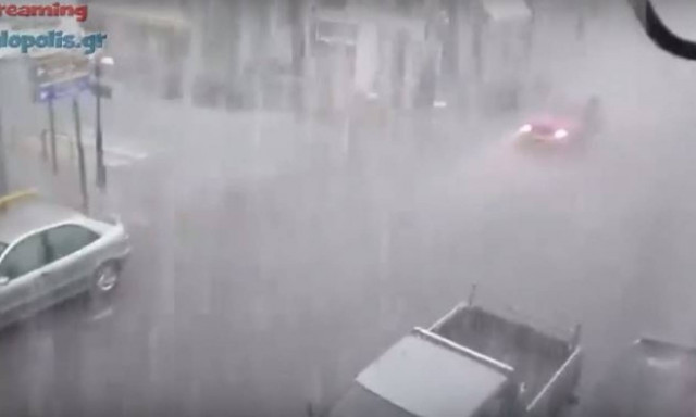 Lake Effect: Μπουρίνι «βούλιαξε» τη Μεγαλόπολη (vid)