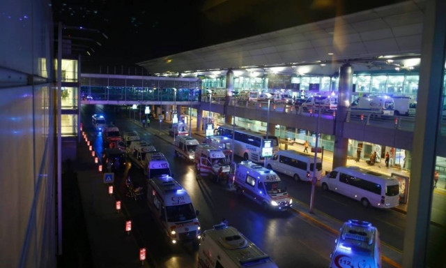 Επίθεση Κωνσταντινούπολη - Γιλντιρίμ: 36 νεκροί στο «Ατατούρκ» - Όλα δείχνουν «Ισλαμικό Κράτος»