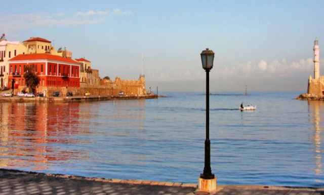 Τραγωδία με γυναίκα στην Κρήτη - Πέθανε μόλις έφτασε με το πλοίο στο νησί