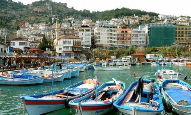 DW: Η τρομοκρατία ανθεί στην Τουρκία- ο τουρισμός φυτοζωεί