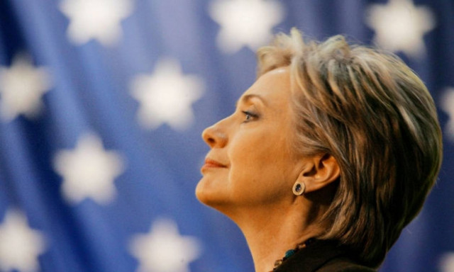 Με 9,4 μονάδες διαφορά προηγείται η Χίλαρι Κλίντον του Ντόναλντ Τραμπ