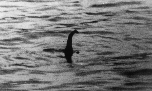 Βρέθηκε το τέρας του Λοχ Νες και είναι νεκρό! (Pics)