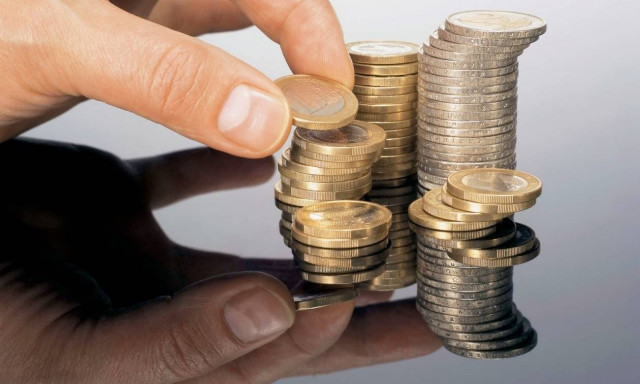 Νέα «εγκεφαλικά» για τους συνταξιούχους – Ποιοι είδαν μειώσεις έως και 54%