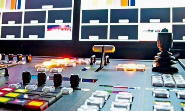 Λήγει η προθεσμία για τις τηλεοπτικές άδειες