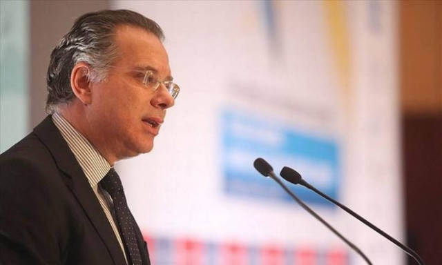 Κουμουτσάκος στο twitter: Επέτειος προβληματισμού και απολογισμού για το δημοψήφισμα