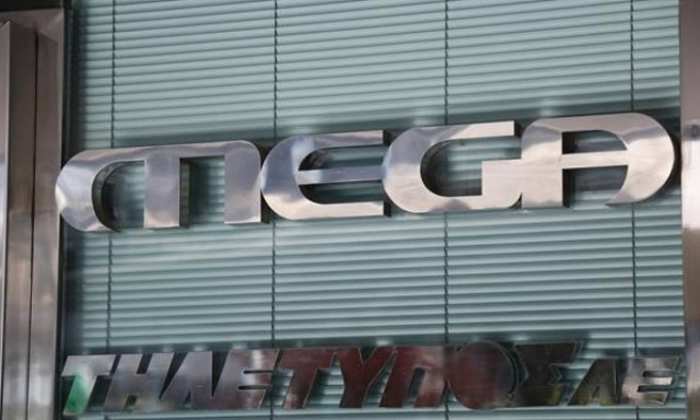 Συγκλονιστικός διάλογος στο ασανσέρ του Mega (pic)