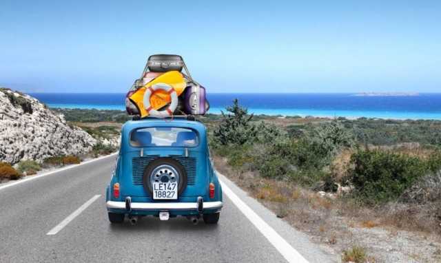 Πόσο κάνει να νοικιάσω αυτοκινούμενο, ιστιοπλοϊκό, φουσκωτό, μεγάλο βανάκι για τους κολλητούς;