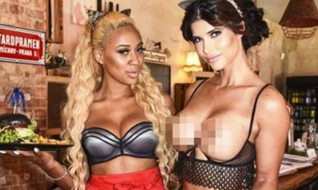 Σερβίρουν ημίγυμνες στο Βερολίνο (photos)